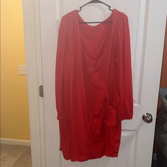 Orange faux wrap dress - Picture 2 of 3